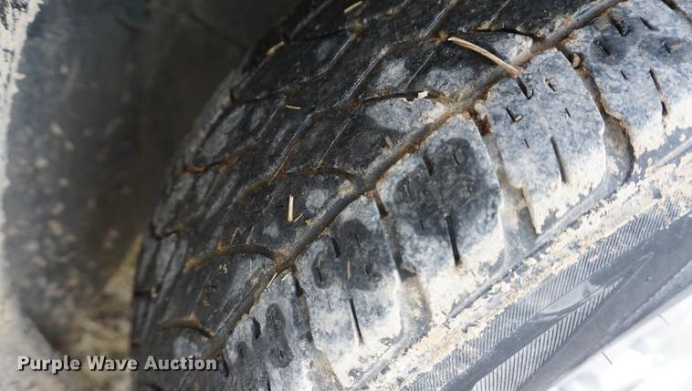 image for item DB0360 2006 Ford Escape Hybrid SUV