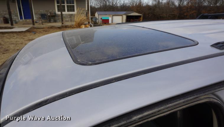 image for item DB0360 2006 Ford Escape Hybrid SUV