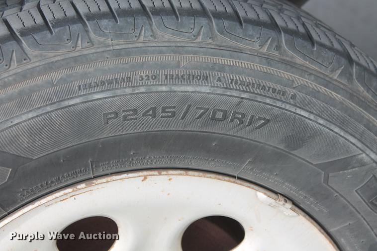 image for item DB5123 2005 Chevrolet Silverado 1500 pickup truck