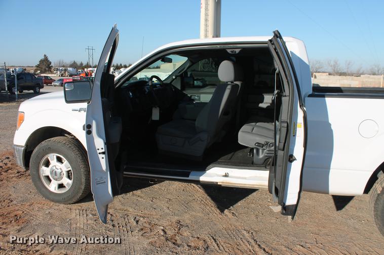 image for item DB5148 2013 Ford F150 XLT SuperCab pickup truck