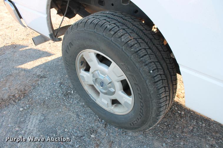 image for item DB5148 2013 Ford F150 XLT SuperCab pickup truck