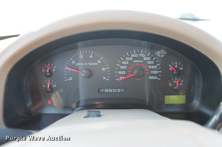 image for item DB5149 2006 Ford F150 XLT SuperCab pickup truck