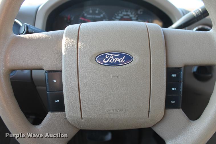 image for item DB5149 2006 Ford F150 XLT SuperCab pickup truck