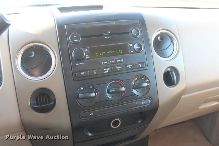 image for item DB5149 2006 Ford F150 XLT SuperCab pickup truck