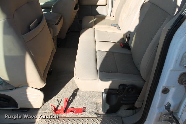 image for item DB5149 2006 Ford F150 XLT SuperCab pickup truck