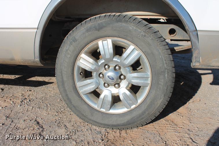 image for item DB5149 2006 Ford F150 XLT SuperCab pickup truck