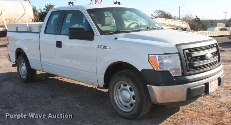 image for item DB5150 2013 Ford F150 XL SuperCab pickup truck