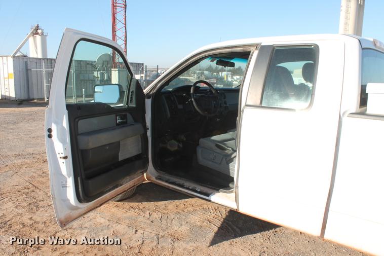 image for item DB5150 2013 Ford F150 XL SuperCab pickup truck