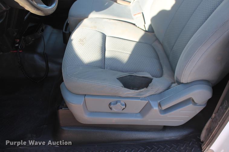 image for item DB5150 2013 Ford F150 XL SuperCab pickup truck