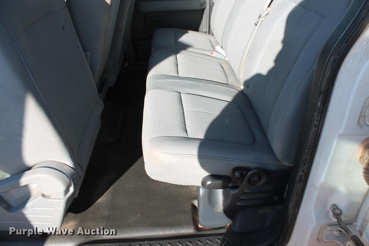 image for item DB5150 2013 Ford F150 XL SuperCab pickup truck