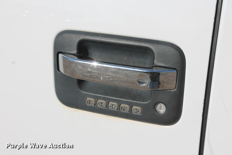 image for item DB5151 2013 Ford F150 XLT Oklahoma Edition SuperCab pickup truck