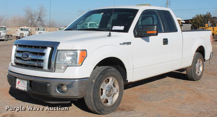 image for item DB5153 2012 Ford F150 XLT SuperCab pickup truck