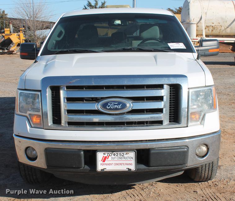 image for item DB5153 2012 Ford F150 XLT SuperCab pickup truck