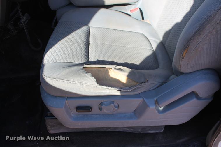 image for item DB5153 2012 Ford F150 XLT SuperCab pickup truck