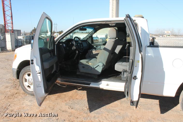 image for item DB5153 2012 Ford F150 XLT SuperCab pickup truck