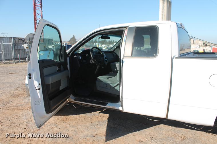 image for item DB5154 2013 Ford F150 XLT SuperCab pickup truck
