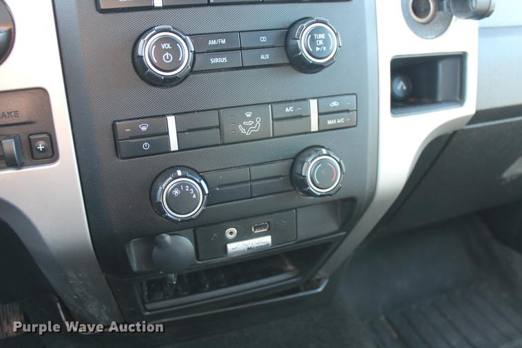 image for item DB5154 2013 Ford F150 XLT SuperCab pickup truck