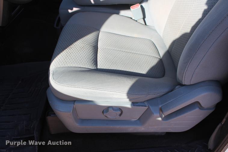 image for item DB5154 2013 Ford F150 XLT SuperCab pickup truck