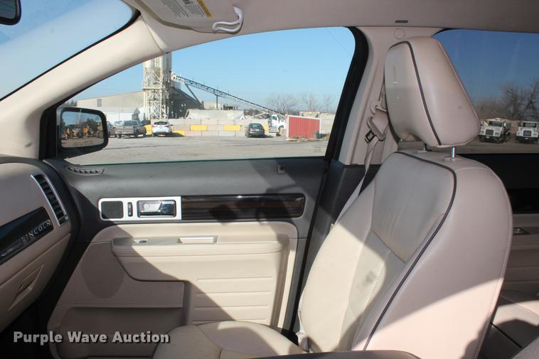 image for item DB5155 2008 Lincoln MKX SUV