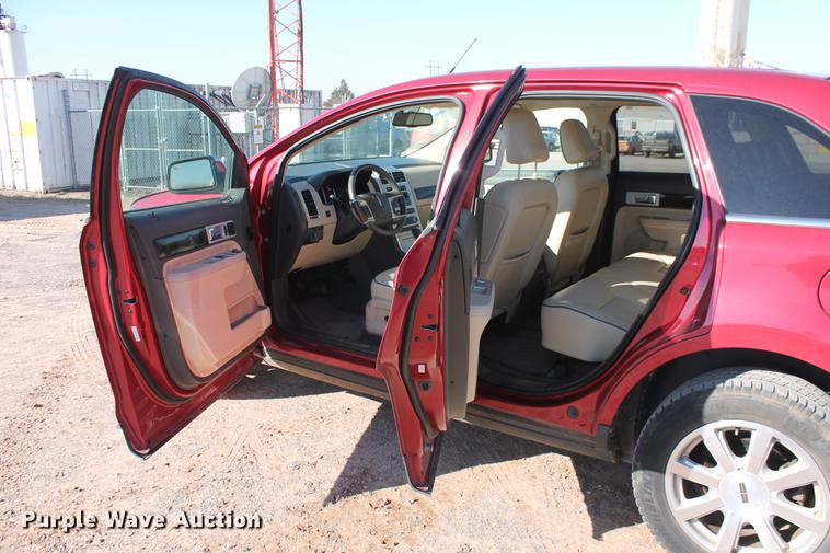 image for item DB5155 2008 Lincoln MKX SUV