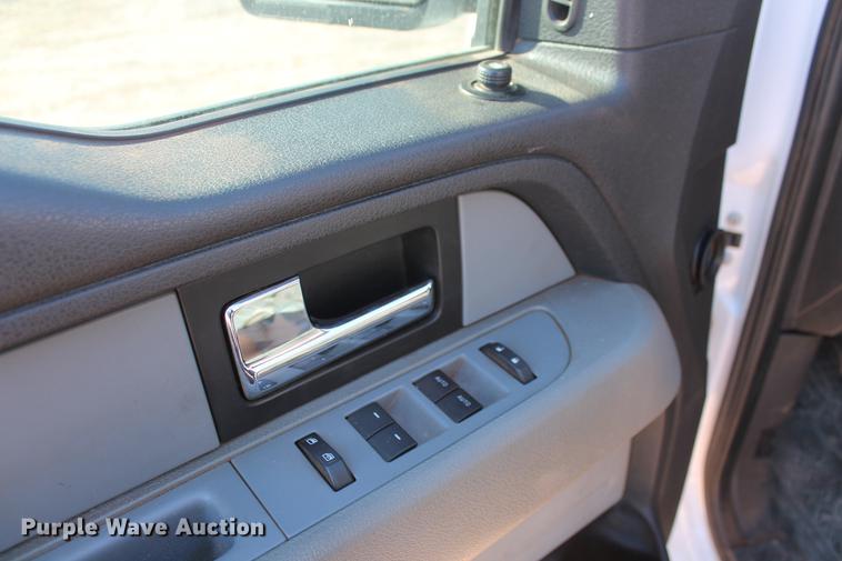 image for item DB5156 2014 Ford F150 XL SuperCrew pickup truck