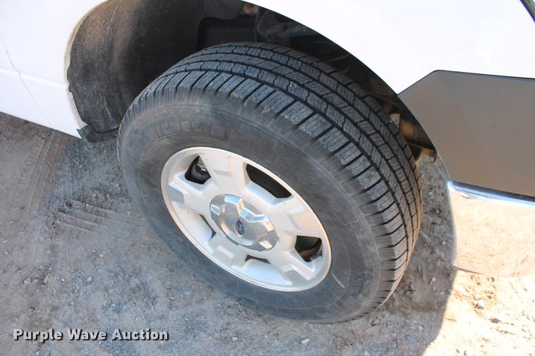 image for item DB5156 2014 Ford F150 XL SuperCrew pickup truck