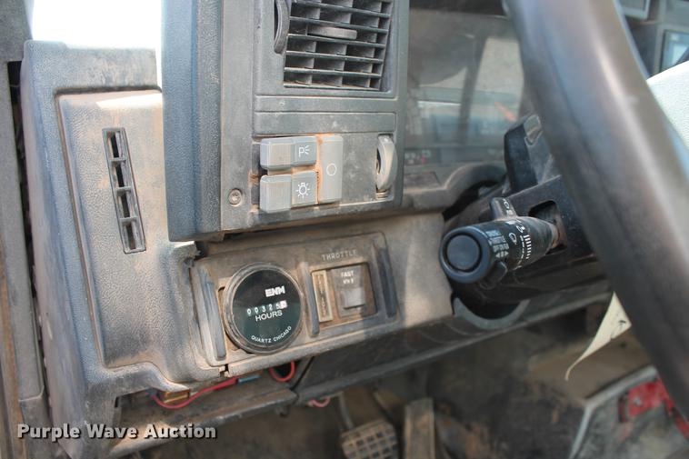 image for item DB5165 2002 GMC C6500 box truck