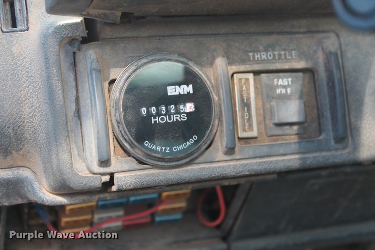 image for item DB5165 2002 GMC C6500 box truck