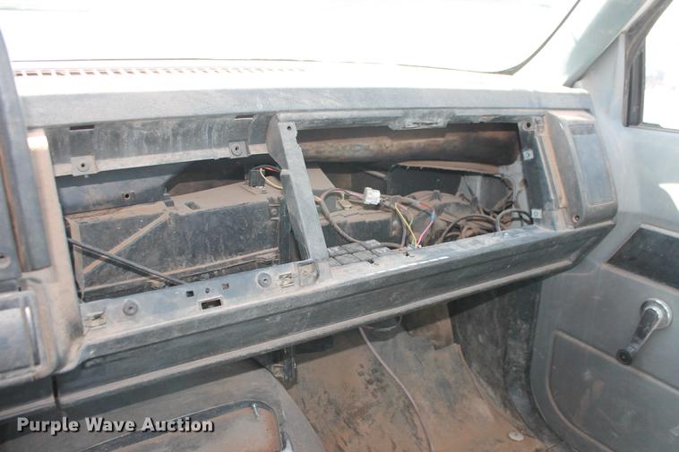 image for item DB5166 1991 GMC TopKick truck cab and chassis