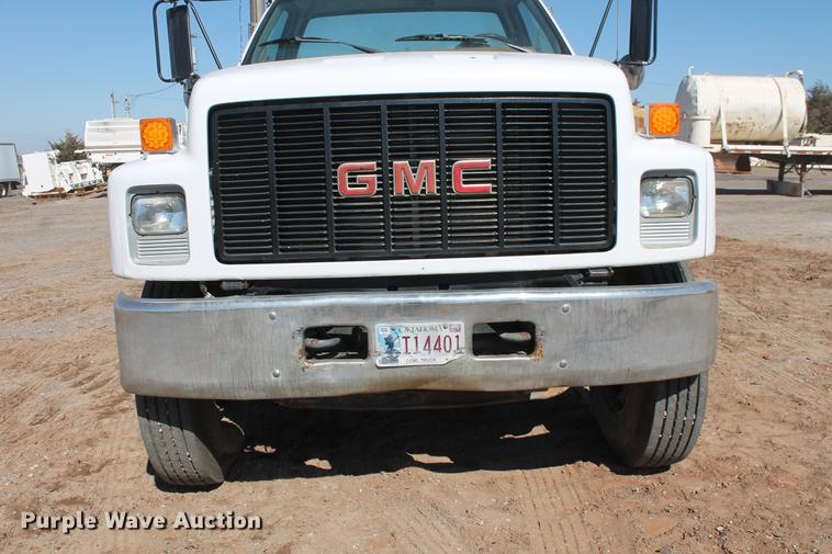 image for item DB5166 1991 GMC TopKick truck cab and chassis