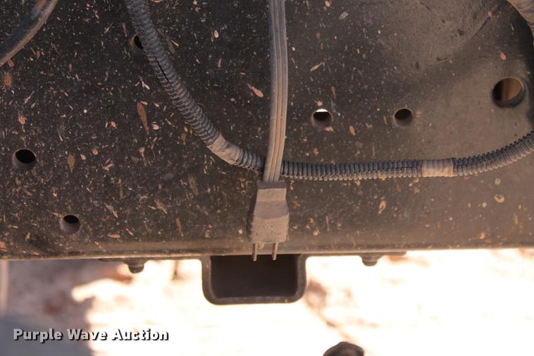 image for item DB5166 1991 GMC TopKick truck cab and chassis