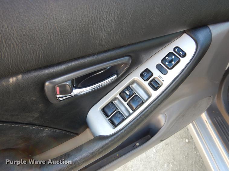 image for item DC0304 2003 Subaru Baja SUV