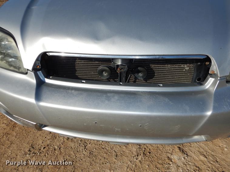 image for item DC0304 2003 Subaru Baja SUV