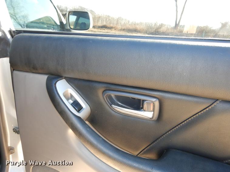 image for item DC0304 2003 Subaru Baja SUV