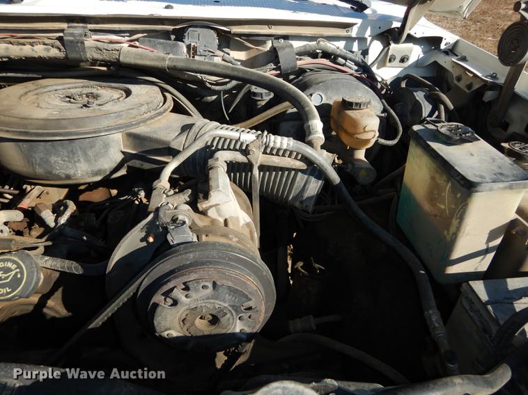 image for item DC0305 1990 Ford F250 XLT Lariat pickup truck