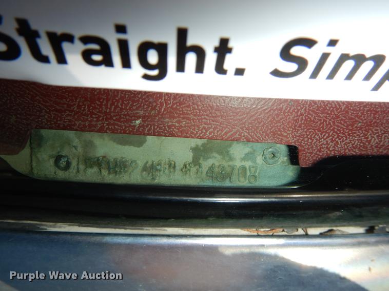 image for item DC0305 1990 Ford F250 XLT Lariat pickup truck