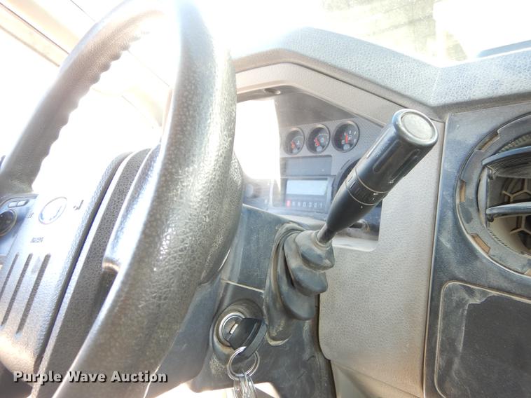 image for item DC0306 2008 Ford F450 Super Duty XL dump truck