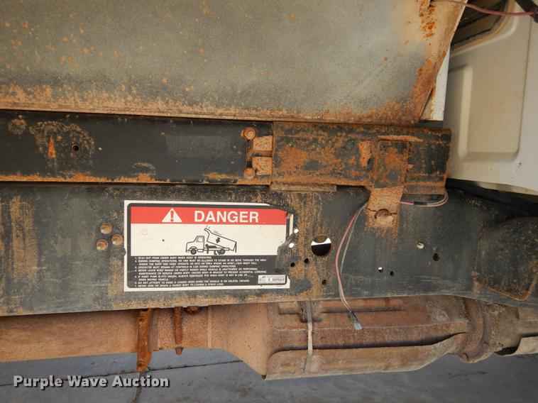 image for item DC0306 2008 Ford F450 Super Duty XL dump truck