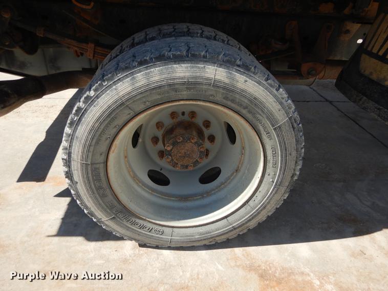 image for item DC0306 2008 Ford F450 Super Duty XL dump truck