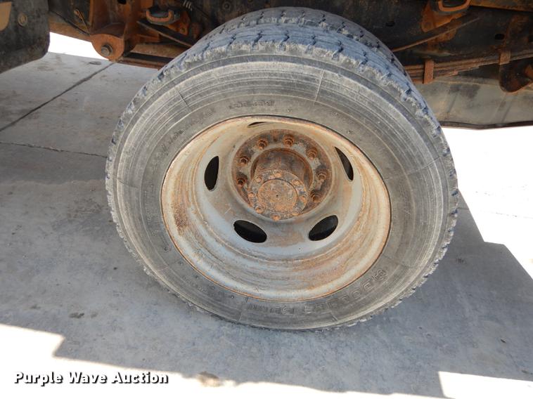 image for item DC0306 2008 Ford F450 Super Duty XL dump truck