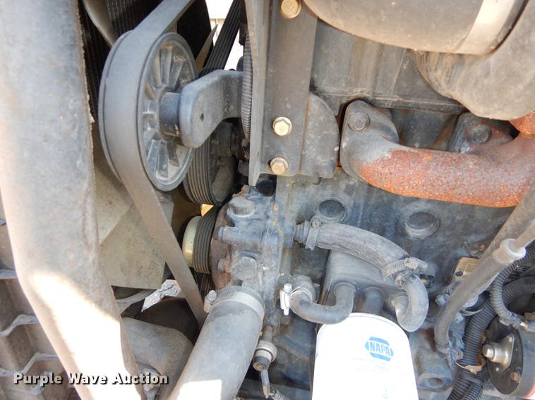 image for item DC0349 2006 John Deere 4520 tractor