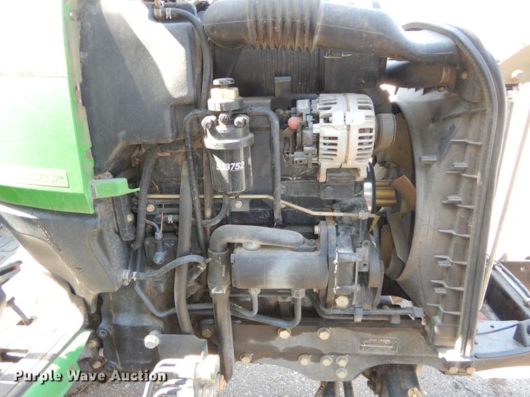 image for item DC0349 2006 John Deere 4520 tractor
