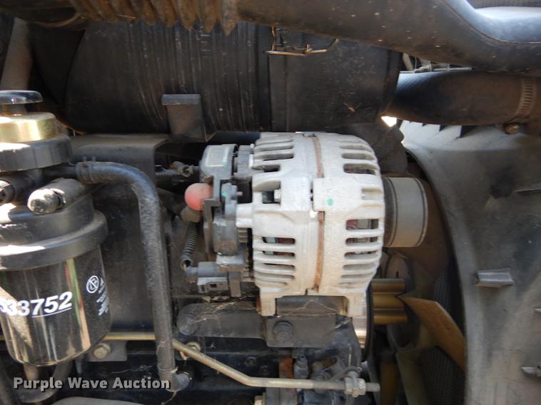 image for item DC0349 2006 John Deere 4520 tractor