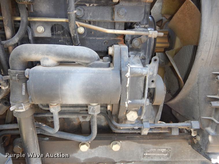 image for item DC0349 2006 John Deere 4520 tractor