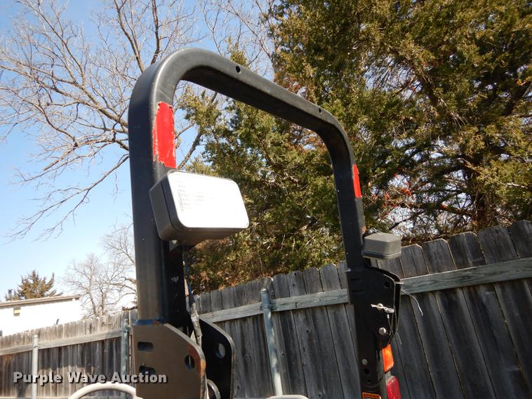 image for item DC0349 2006 John Deere 4520 tractor