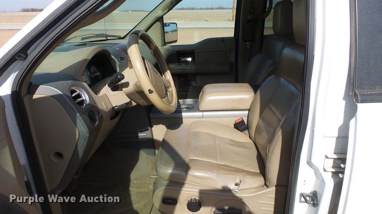 image for item DC0624 2006 Ford F150 SuperCrew pickup truck