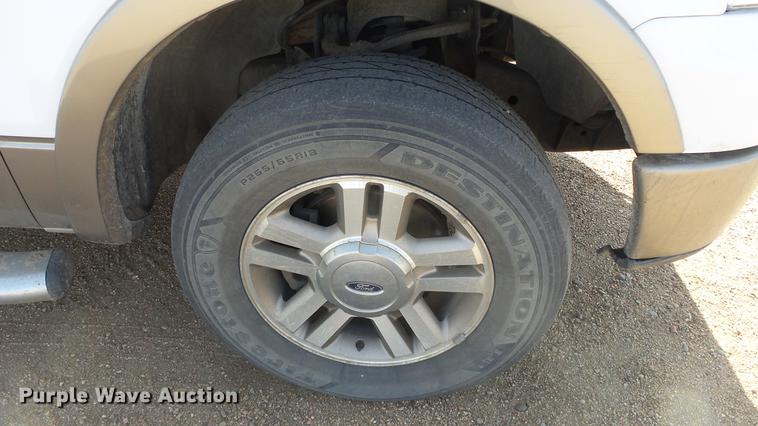 image for item DC0624 2006 Ford F150 SuperCrew pickup truck