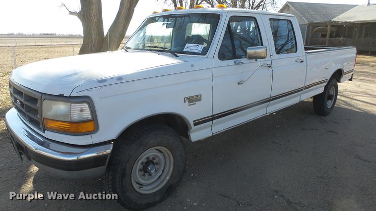 image for item DC0705 1994 Ford F350 Crew Cab pickup truck