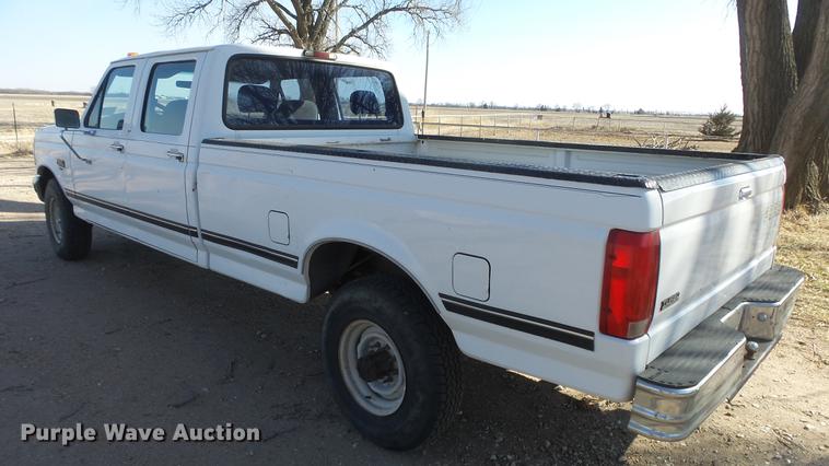 image for item DC0705 1994 Ford F350 Crew Cab pickup truck