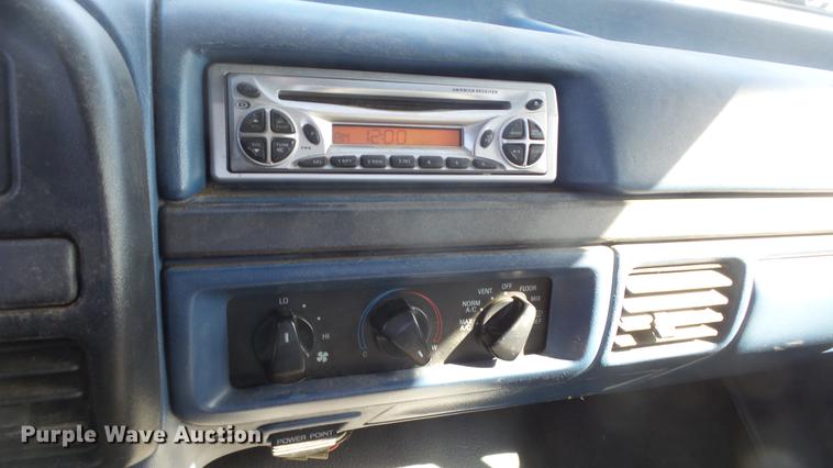 image for item DC0705 1994 Ford F350 Crew Cab pickup truck